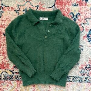 Zara Green V-Neck Sweater with Fuzzy Texture